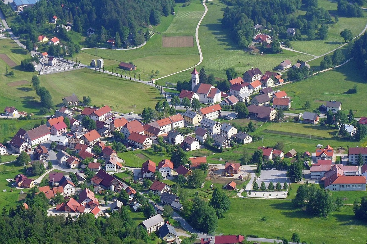 Najneobičniji nazivi mjesta u zemljama bivše Jugoslavije (FOTO)
