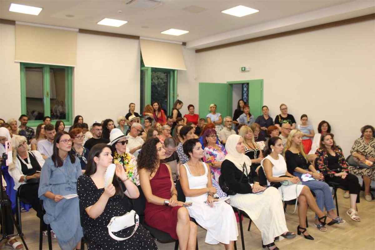 Zatvoren treći Međunarodni književni festival 'Žena s knjigom'