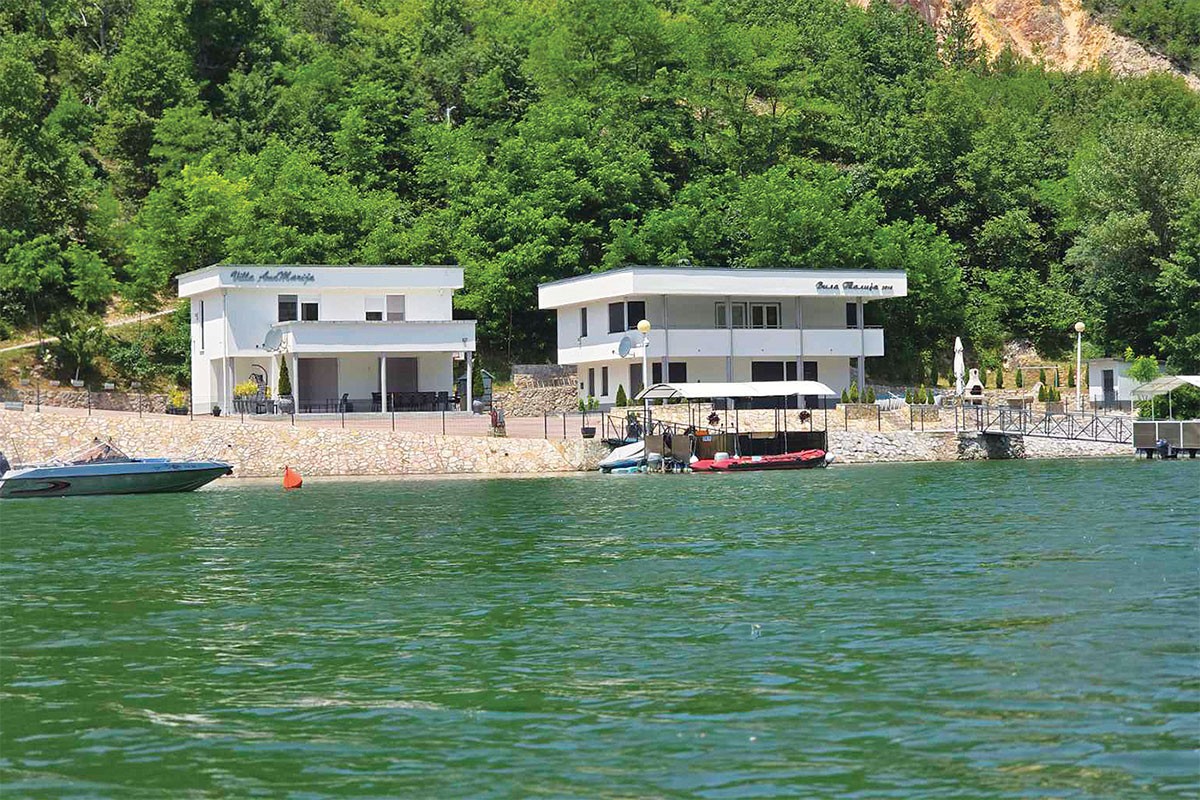 "Vode Srpske" kreću u borbu: Stihijska nelegalna gradnja prijeti rijekama i jezerima