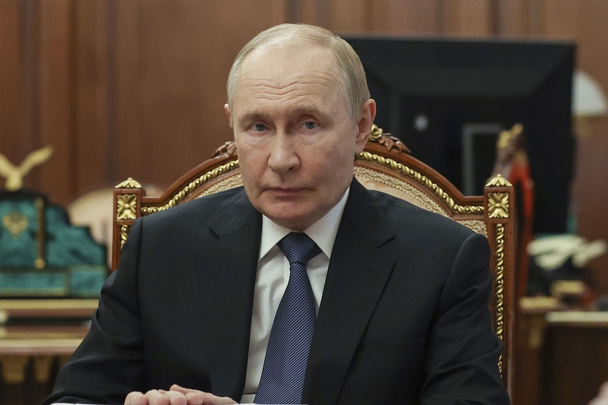 Peskov: Putin ne isključuje mogućnost sastanka sa Zelenskim