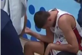 Nikola Jović krvav napustio teren