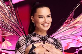Adriana Lima se vraća na pistu kao Viktorijin anđeo