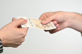 Analiza pokazala: Dvije milijarde potrošili na "izuzeće" od javnih ...