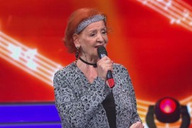 Lepa Lukić ima dečka: "Stalno mi viče ti si meni najlepša"