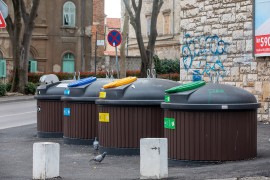 Muškarac upao u podzemni kontejner, spasavali ga splitski vatrogasci