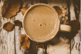 Nutricionisti upozoravaju da kafu nikada ne treba kombinovati sa ovom ...