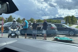 Udes u kružnom toku kod Delte u Banjaluci (FOTO)