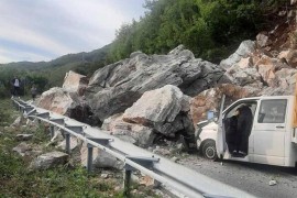 I dalje obustavljen saobraćaj zbog odrona na putu Cetinje - Budva