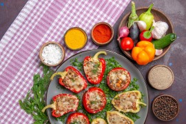 Recept za punjene paprike koji osvaja: Dodajte ovaj sastojak umjesto ...