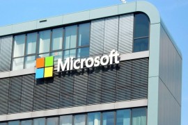 „Majkrosoft" ulaže 30 milijardi dolara u Velikoj Britaniji