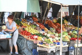 Na pijaci u Banjaluci najtraženiji kupus, kornišoni i šljive