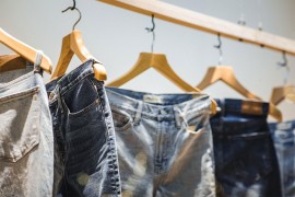 UIO BiH prodaje pantalone, jakne i suknje
