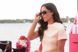 Ana Ivanović u uskoj haljini, prorez iznad grudi i duboki šlic (FOTO)