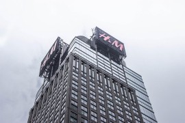Akcije modnog lanca H&M skočile za 10 odsto