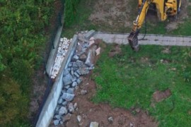Počelo uklanjanje bespravnih objekata na obalama Une