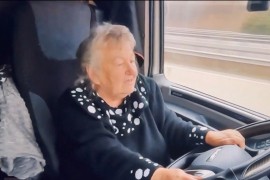 Baka Rosa je najstarija vozačica kamiona: Vozi "lađu" od 40 tona ...
