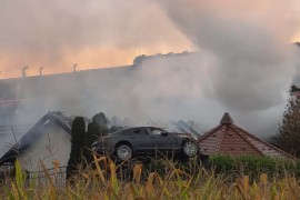 Izgorjeli skupocjeni automobili u garaži