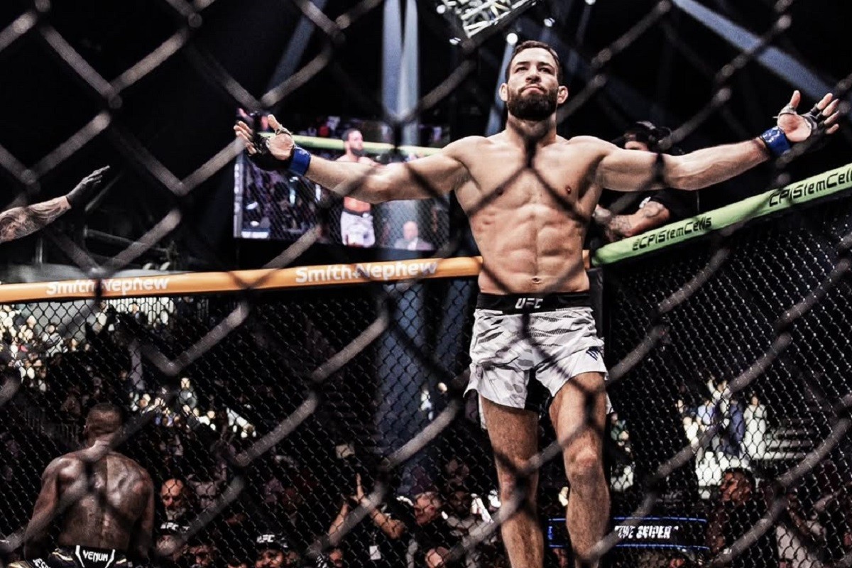 Ko je Nasurdin Imavov? Upoznajte "Snajperistu" koji juri UFC slavu
