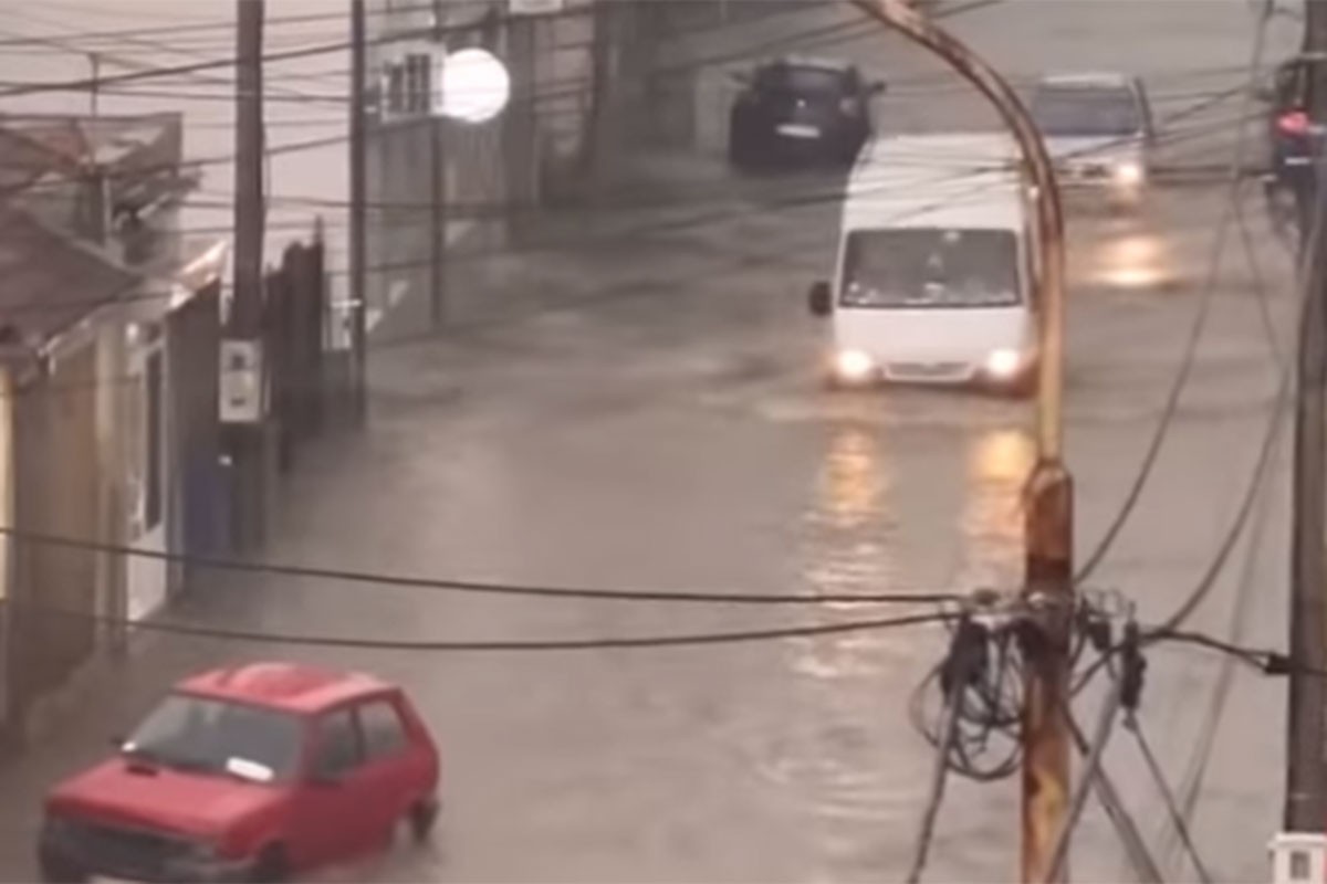 Poplave u Kragujevcu: Oluja napravila haos (VIDEO)