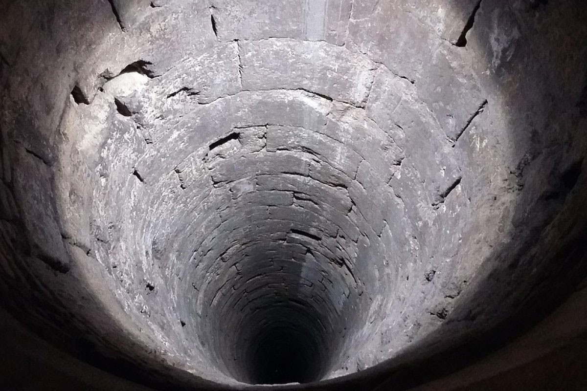 Vatrogasci spasili muškarca iz bunara dubokog sedam metara