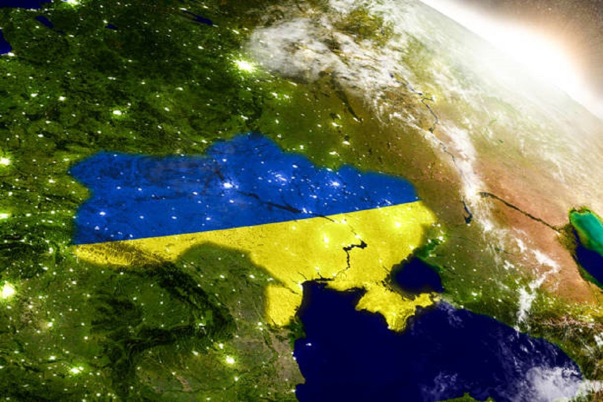 Sudbina Ukrajine se "kroji" u Parizu
