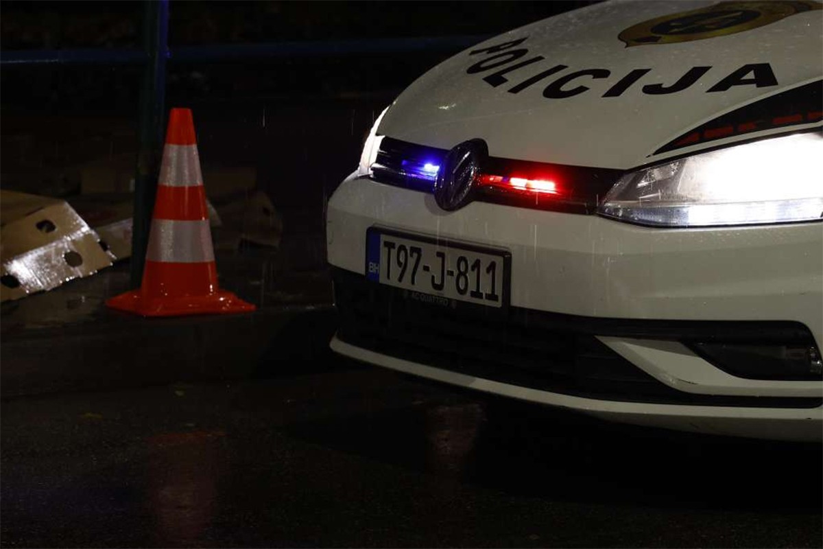 Automobil udario dijete u Sarajevu, prevezeno u bolnicu