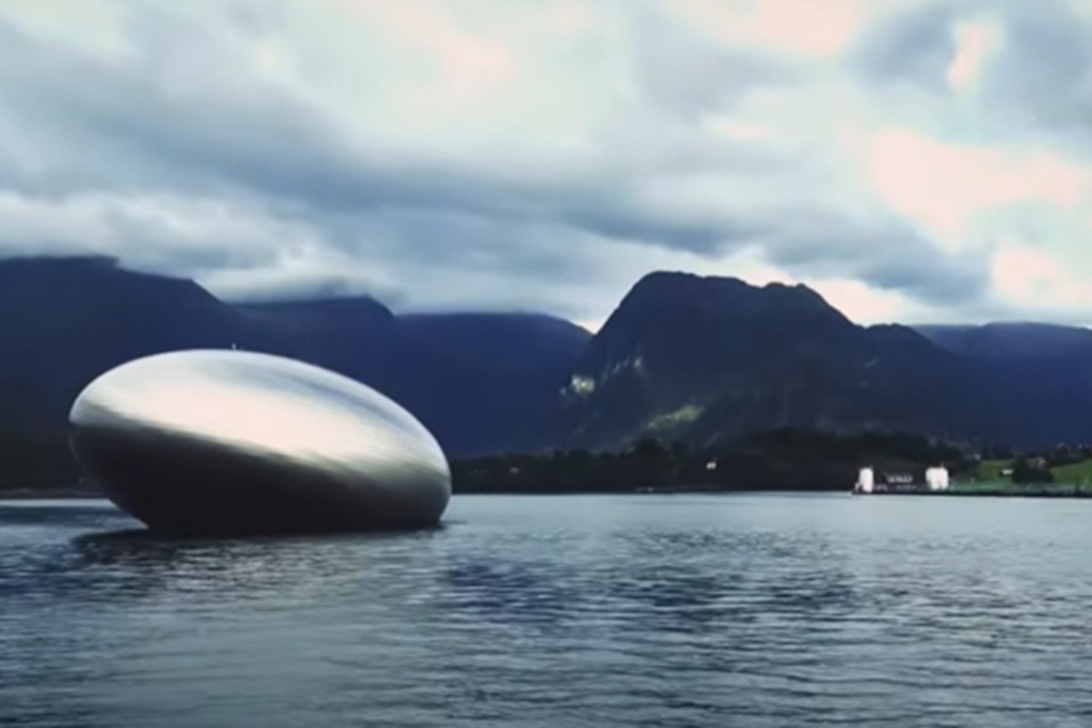 Norveškom pluta "sjajno jaje”: Šta je to? (VIDEO)