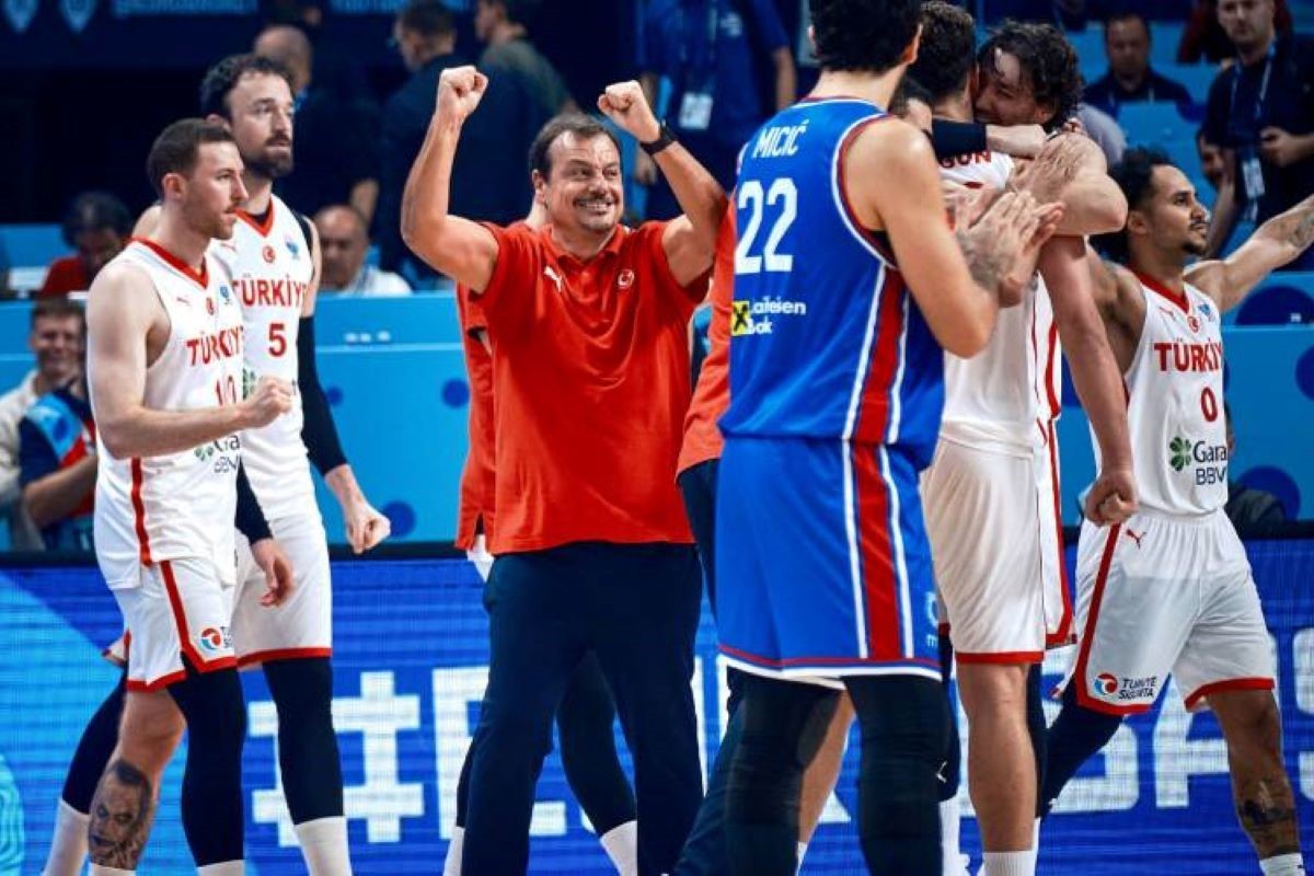Selektor Turske bljuje vatru pred osminu finala Eurobasketa