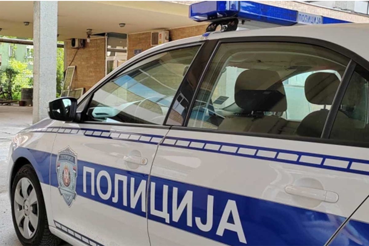 Incident u Knez Mihailovoj, napadač nožem povrijedio tri osobe