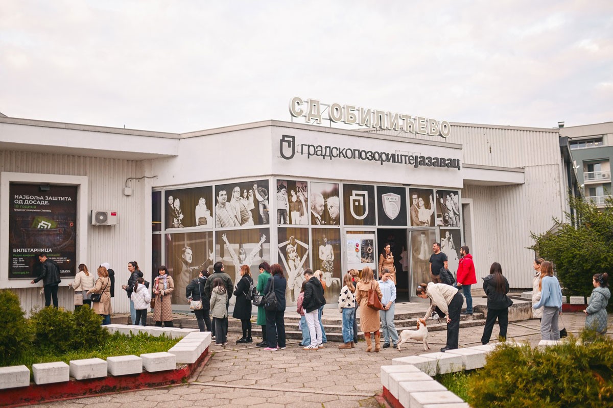 Gradsko pozorište "Jazavac": Bogat repertoar u septembru
