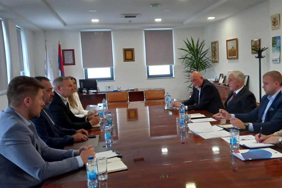 Čađo: Privredna komora će intenzivno pomagati privredi Zubinog Potoka