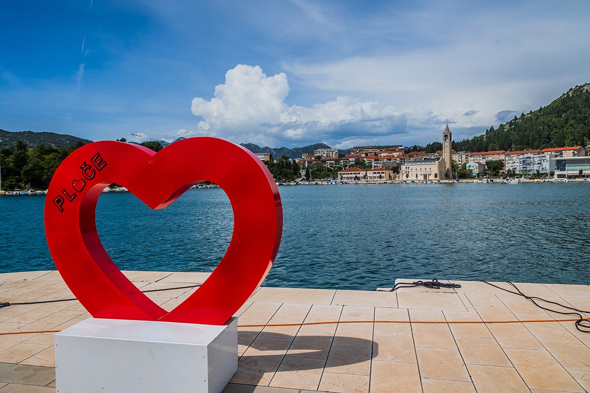 Opasna bakterija na plaži u Hrvatskoj: Ne preporučuje se kupanje