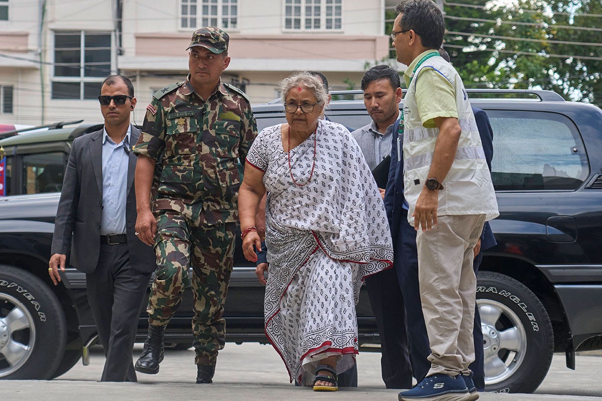 Nepal dobio novu premijerku, porodicama ubijenih po 11.300 dolara