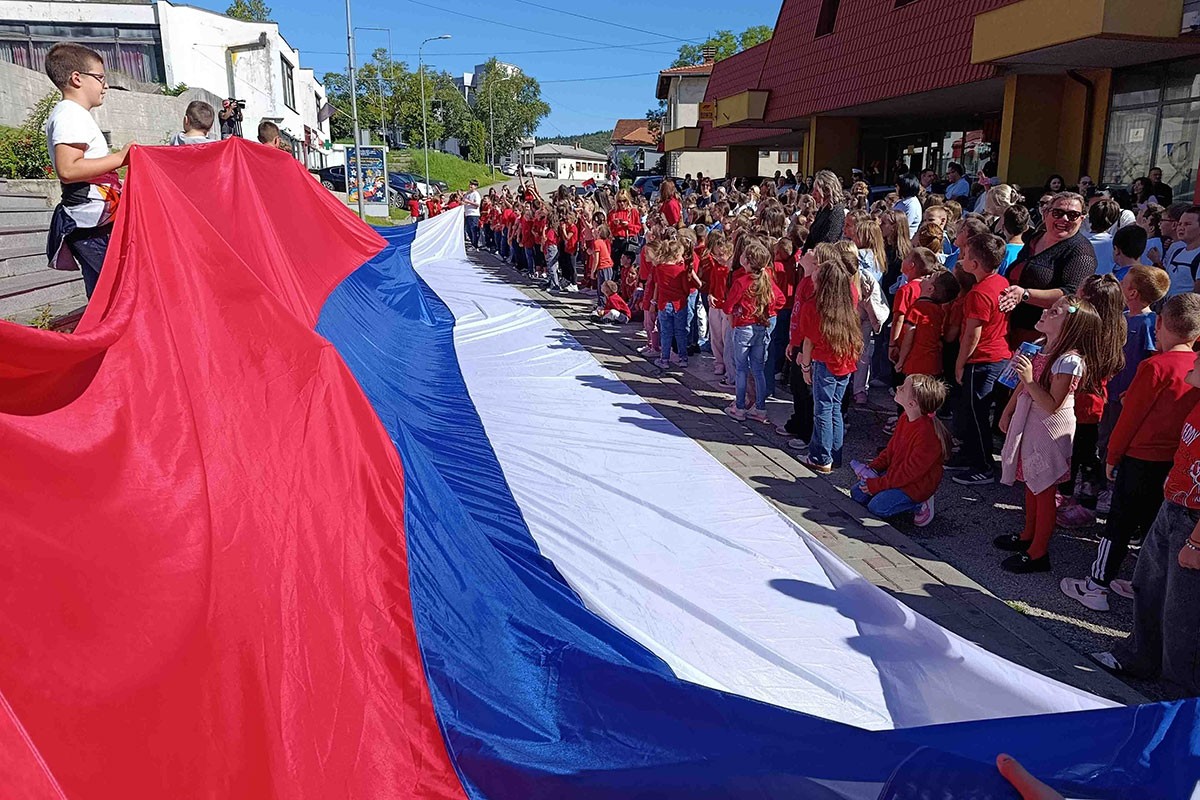 Srpska i Srbija obilježavaju Dan srpskog jedinstva: Jedinstvo Srba je zavjet