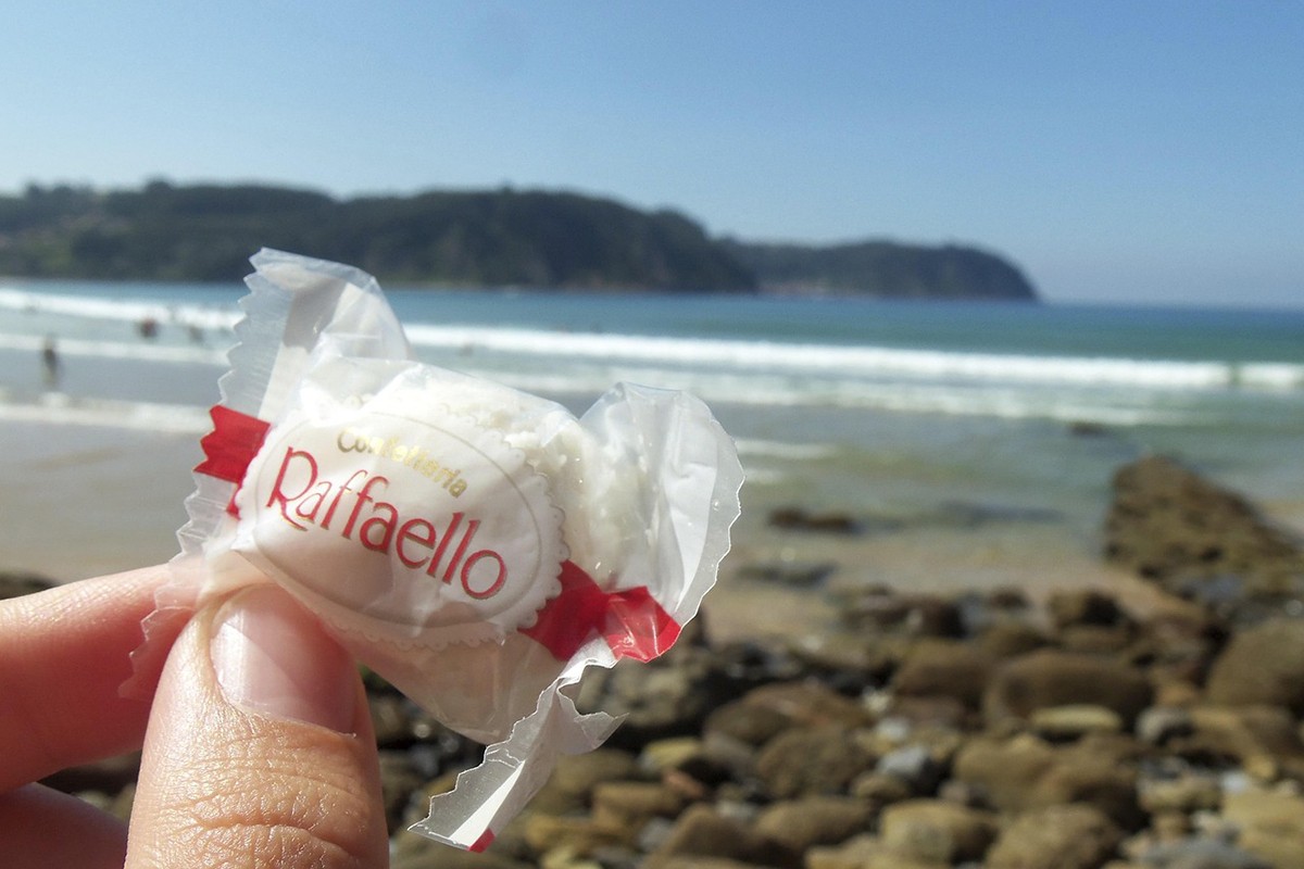 Urnebesan natpis iz prodavnice u Srbiji: Pogledajte kako su nazvali Raffaello (FOTO)