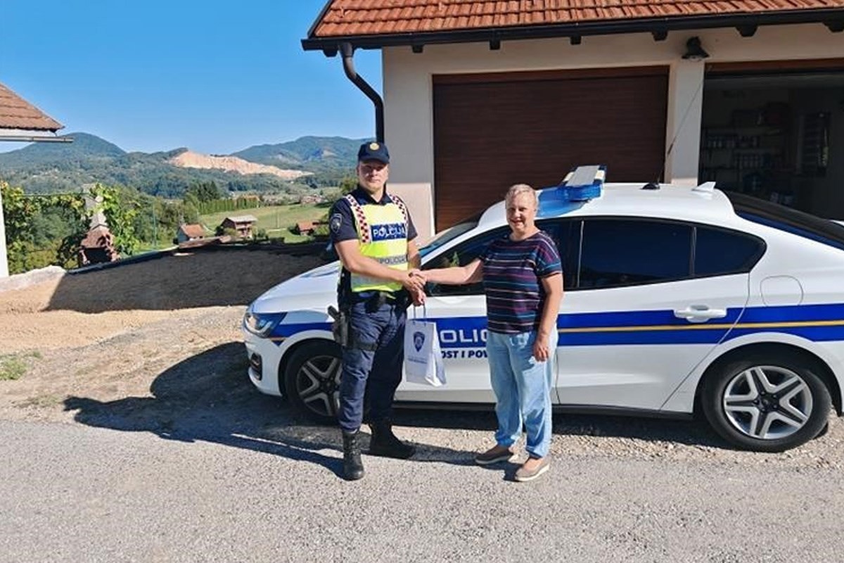 Vozačica bez prekršaja od 1995. godine dobila nagradu policije