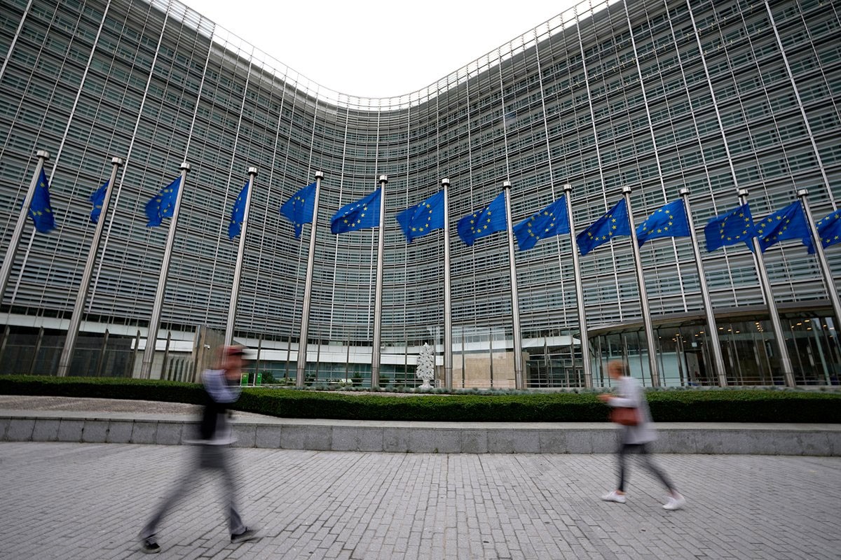 Novi paket sankcija EU Moskvi ne uključuje kupovinu ruske nafte