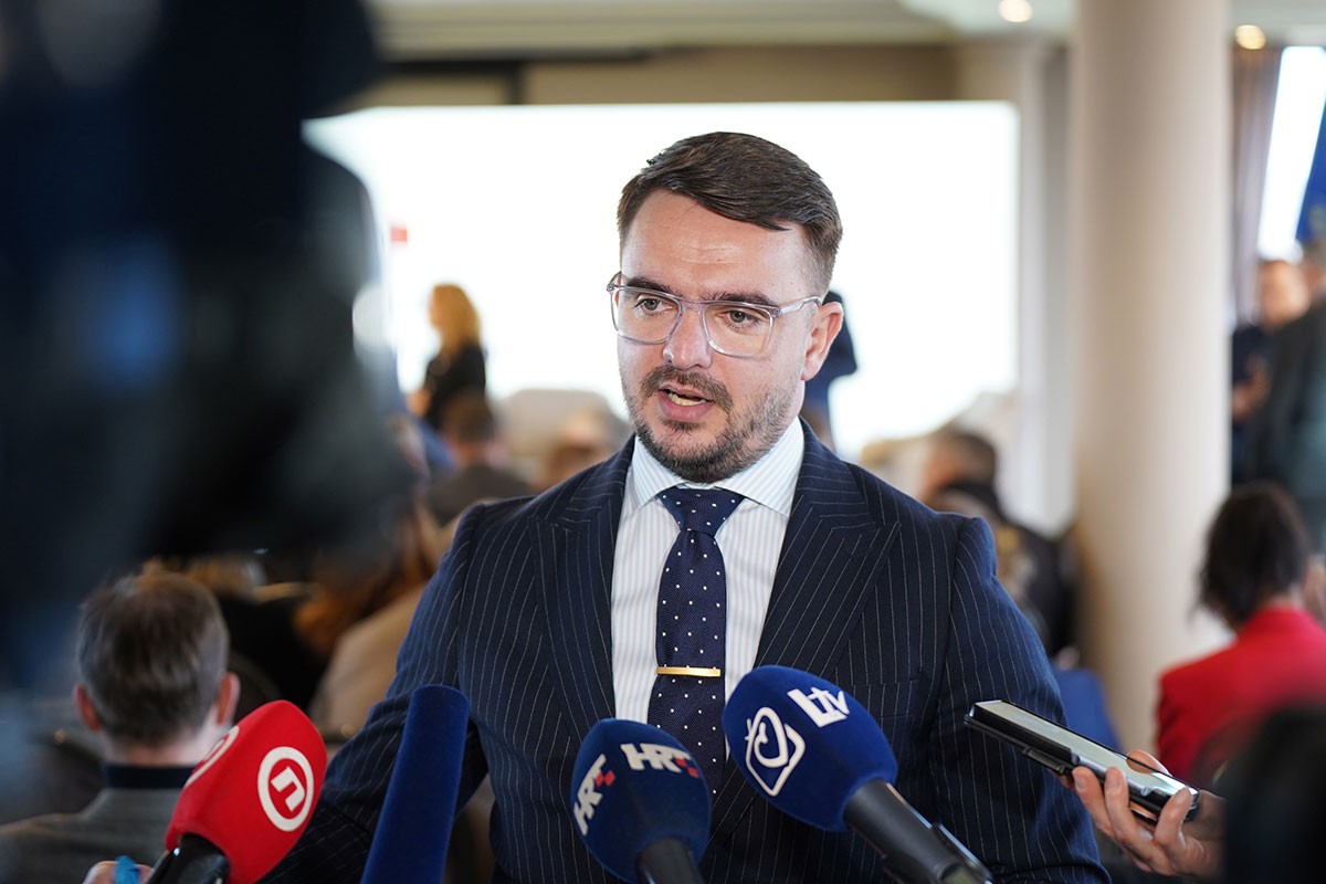 Pranjić nakon preuzimanja ovlašćenja predsjednika: "Ulazimo u izuzetno napet period"