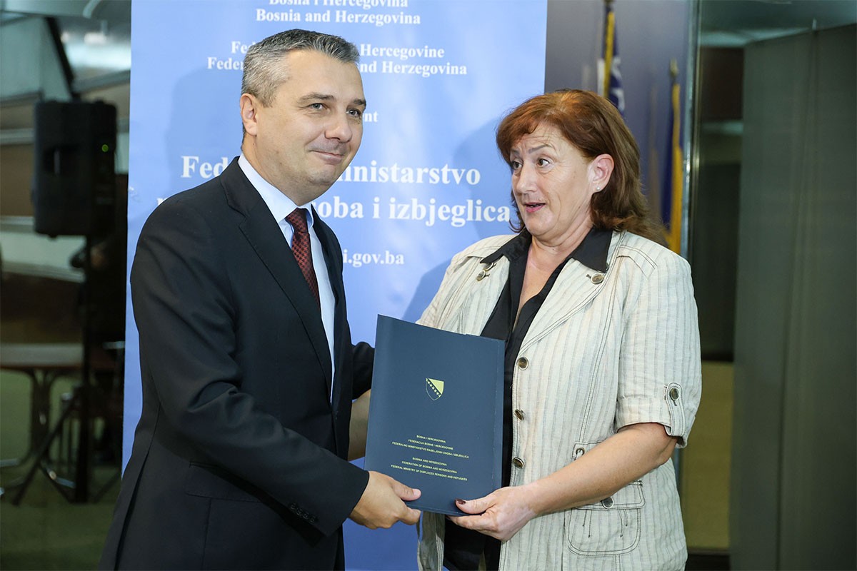 Potpisani ugovori za podršku povratnicima u Republici Srpskoj