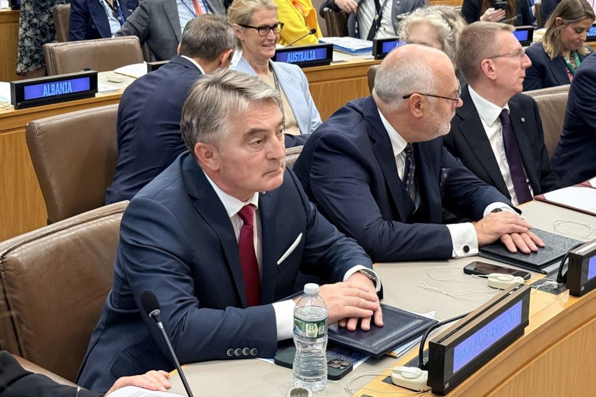 Komšić u Njujorku podržao Ukrajinu, zvao ga Zelenski