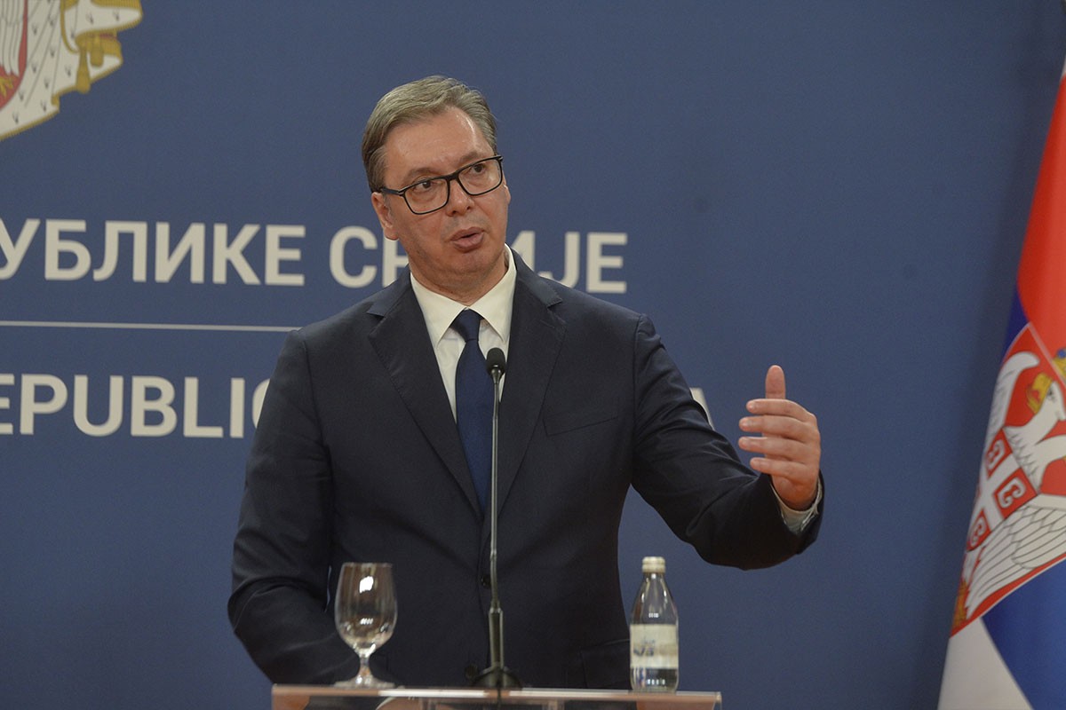 Vučić: Amerikanci uvode sankcije NIS-u 1. oktobra