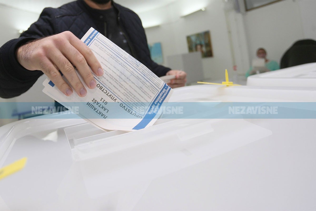 SNSD i SDS zatražili korisničke naloge za prijavu na izbore za predsjednika Srpske