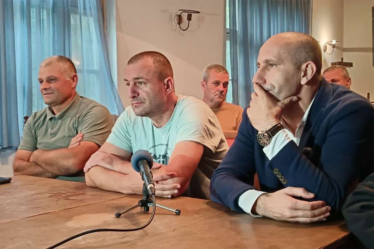 Zenički rudari prekinuli štrajk glađu