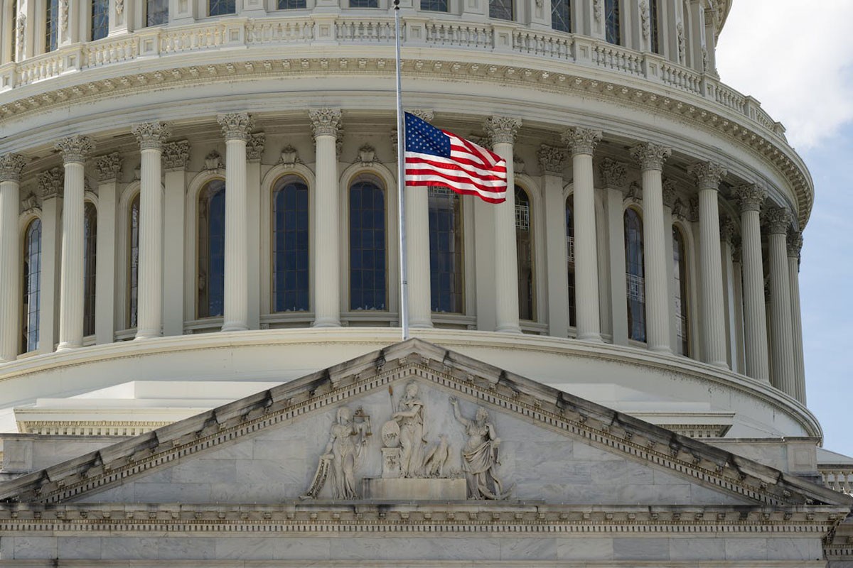 Amerika deportuje stotinu Iranaca