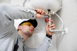 Sljedeća generacija milionera biće vodoinstalateri i električari