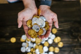 Kopao zemlju tražeći gliste za ribolov, pronašao šest kilograma ...