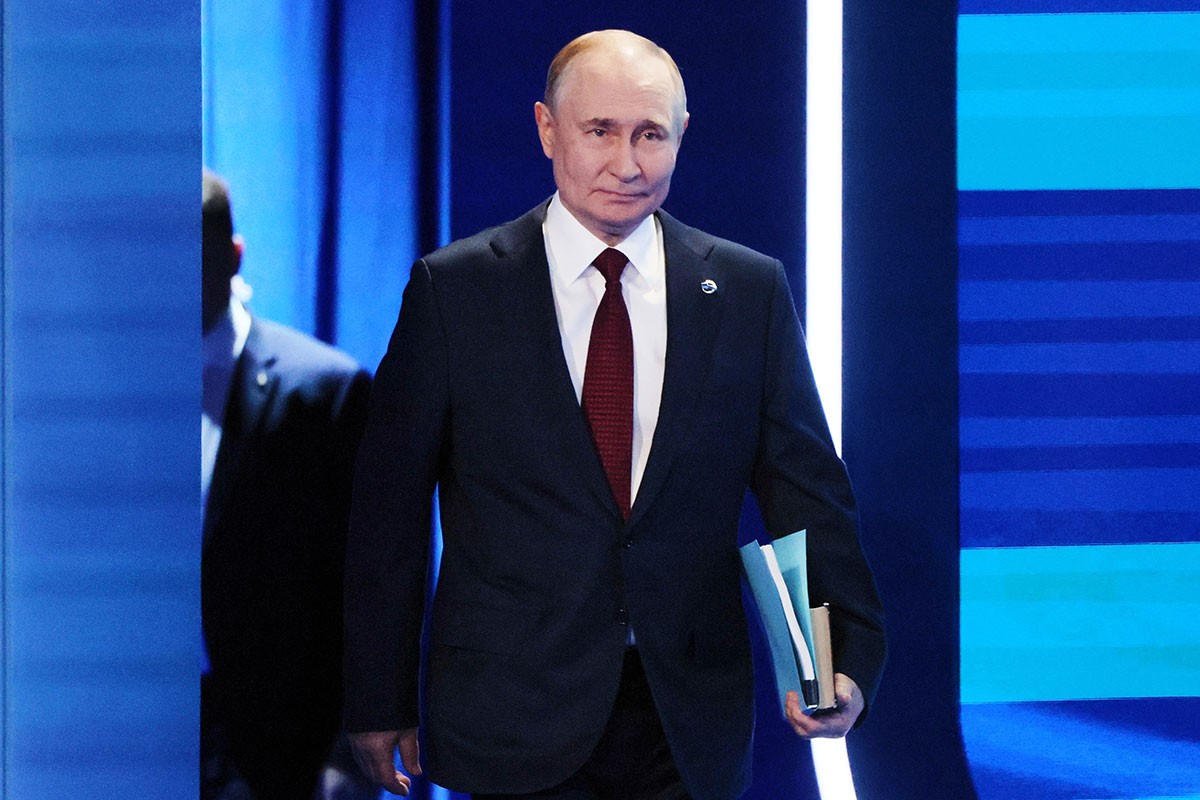 Putin iz Sočija: Ne možemo predvidjeti budućnost, ali moramo biti spremni na sve (VIDEO)