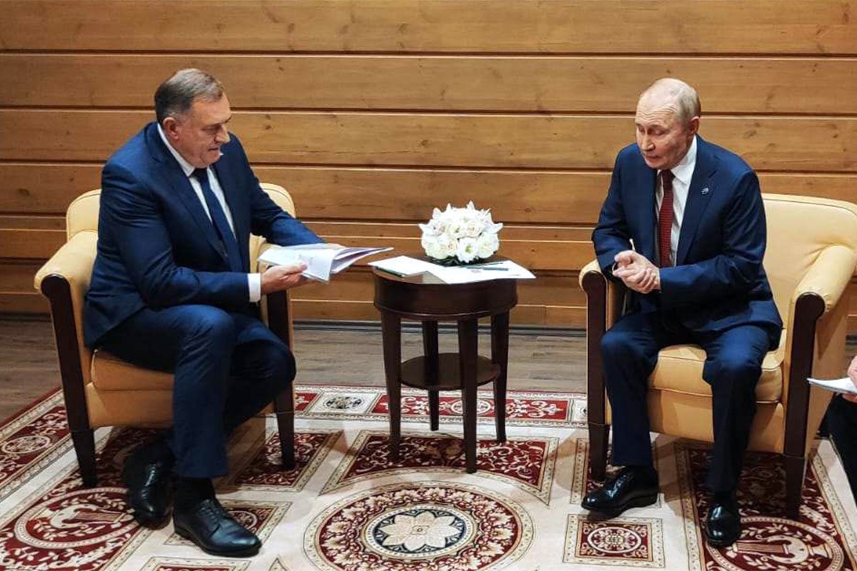 Dodik imao molbu za Putina