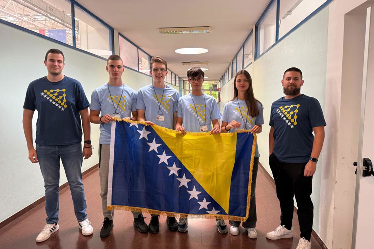 Dvije bronzane medalje i pohvala za mlade informatičare iz BiH