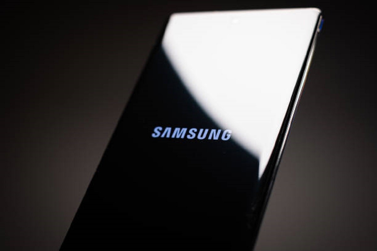 Vlasnik ste Apple ili Samsung telefona? Mogli biste dobiti dio odštete od 480 miliona funti